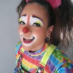 Sandi Vel - Facebook
