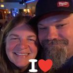 Sandy Walls - Facebook