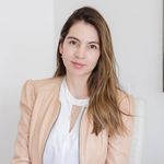 Catalina Santa Vélez - @dermatologacatalinasantav - Instagram