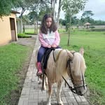 Maria Isabela Santos Vides - @bebela.vides - Instagram