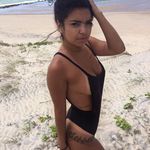 Sara 
backer - @qurusonelafova - Instagram