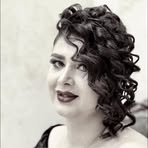 Sara Bari - Facebook