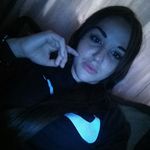 Sara Benavides - @sara.benavides.9843 - Instagram