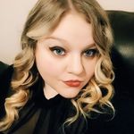 Sara Boggs - @sara_boggs_ - Instagram