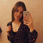 Sara Borrelli - @saraborrelli.yr - Instagram