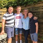 Sarah Bourke - @sarah.bourke.165 - Instagram
