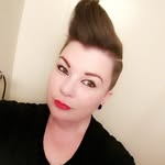 @sarabreezy85 - Instagram