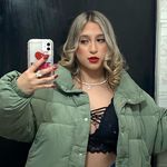 𝚂𝕒𝚛𝕚𝚝𝕒𝚑 - @sarahlambreton - Instagram