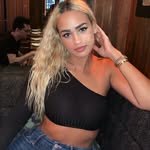 Sarah Bricker - @sarahbricker001 - Instagram
