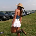Sarah Bricker - @ssarahbricker - Instagram