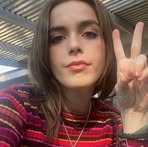 Sara Bronson - Facebook