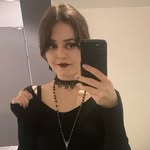 Sara Bruton - @bambambell1317 - Instagram