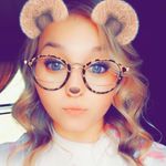 Sara Burris - @burriss19 - Instagram