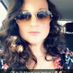 Sara - @sarachick76 - Instagram