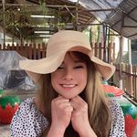 Sara Sara - @sarachong - Instagram