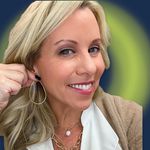 DIRECT SALES 💎 TOP INCOME EARNER 👑 COACH 💕 Sara Clement - @saraclement99 - Instagram