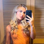 @saracoles_ - Instagram