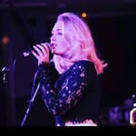 Sara Creeney - Singer - UK - @saracreeneymusic - Instagram