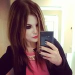 @dewald__sarah - Instagram