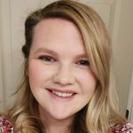 Sarah DeYoung - @sarah_larra_d - Instagram