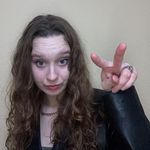 Sarah DeYoung - @bananapancakes8 - Instagram