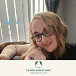 Sarah-Jane Doak - @blushandbloomathome - Instagram