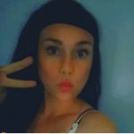 sara dutton - @buttonmoon83 - Instagram