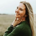 Sarah Hobbs Embrey - @sarah.embrey - Instagram