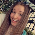 Sara - @saraevestowell - Instagram