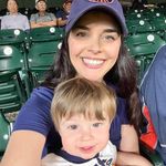Sara Ferrell - @itssarad - Instagram