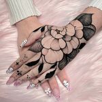 SARA | Fine Line Tattoo - @popitatt.mini - Instagram