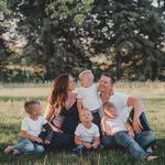 Sarah Grantham - @wholemomma_sarah - Instagram