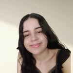 Saray Hamburger - @sarayhamburger - Instagram