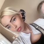 @sarahameliax3 - Instagram