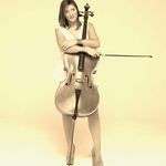 Sarah Hammel Gueta - @sarah_paris_cellist - Instagram