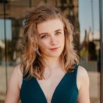 Sarah Artley - @sarah.artley - Instagram
