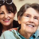 Sarah Healey - @sarah.healey.3954 - Instagram