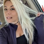 Sara Hendricks - @sparkleypancakes - Instagram
