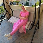 Sarah Henn - Facebook