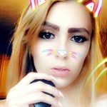 Sara Hensley - @sarahensley7 - Instagram