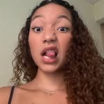 karol's close - @saraiv.y - Instagram