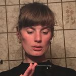 Sara Søe Riis Jespersen - @jespersen_fruen - Instagram