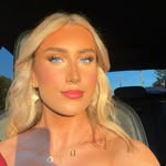 𝐒𝐀𝐑𝐀 𝐉𝐎𝐍𝐔𝐙𝐈 - @sarajonuzii - Instagram