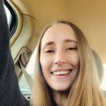 Sarah Landrum - @sarahjane87775 - Instagram