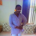 Sara Laurence - @sara.laurence.50 - Instagram