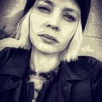 Sara Lively - @saralivelyrocks - Instagram