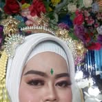 Sara Manis - Facebook