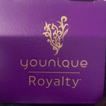 Sarah Mannix - @sarah_youniqueproducts - Instagram