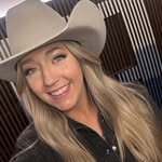 Sara McCarty - @saraboberrra - Instagram