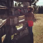 Sara McGuinness Downing - @celandinepoppy - Instagram